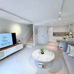 Hdfm Collection - Oasis